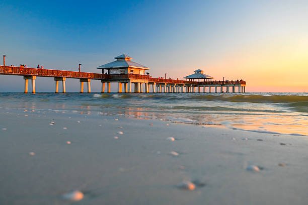 fort-myers-beach-fishing-pier-10